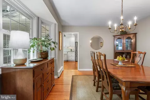 Dining - 420 Saunders Dr, Wayne, PA 19087 photo 7 of 7