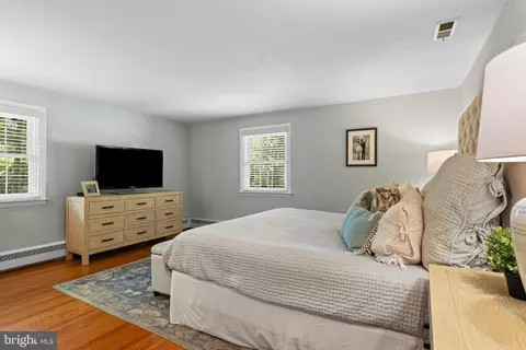 Bedroom - 420 Saunders Dr, Wayne, PA 19087 photo 1 of 6