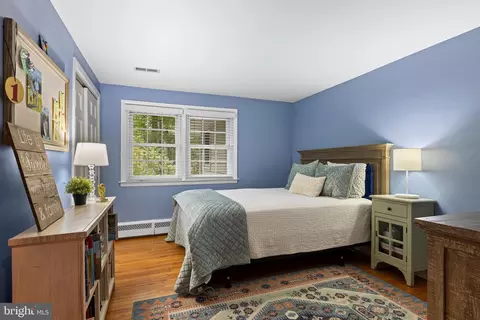 Bedroom - 420 Saunders Dr, Wayne, PA 19087 photo 6 of 6
