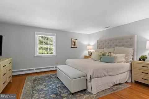 Bedroom - 420 Saunders Dr, Wayne, PA 19087 photo 2 of 6