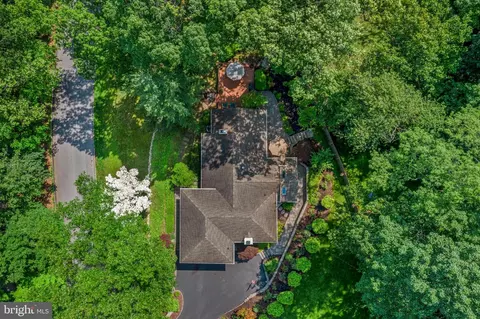 View/Area - 420 Saunders Dr, Wayne, PA 19087 photo 2 of 2