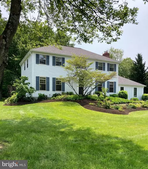 1506 Canterbury Ln, Berwyn, PA 19312