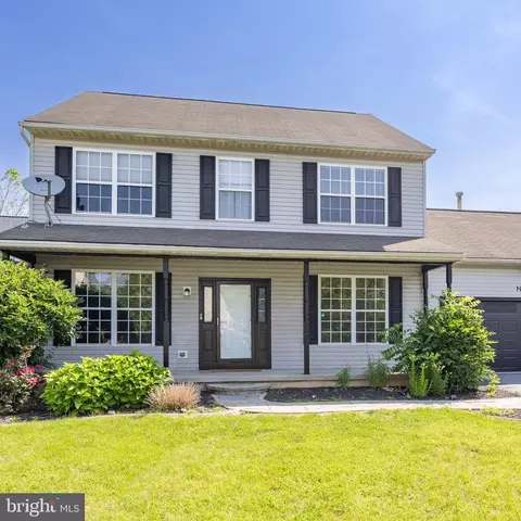 55 N Danbury Cir, Coatesville, PA 19320