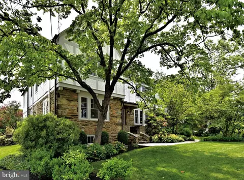19 Croton Rd, Wayne, PA 19087 photo 2