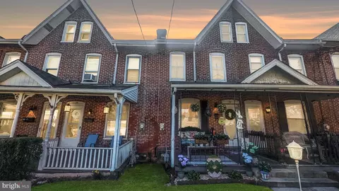 38 W 5th Ave, Coatesville, PA 19320
