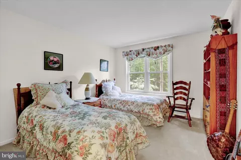 Bedroom - 586 Berwyn Baptist Rd, Devon, PA 19333 photo 7 of 7