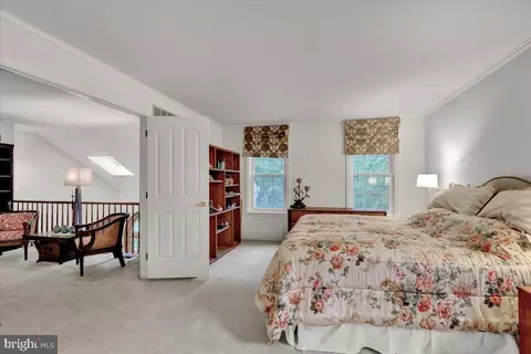 Bedroom - 586 Berwyn Baptist Rd, Devon, PA 19333 photo 2 of 7