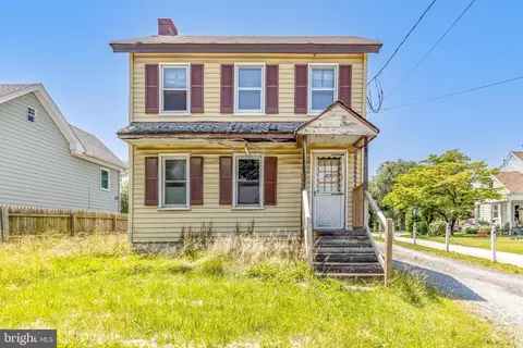 909 Newark Rd, Toughkenamon, PA 19374
