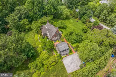328 Sugartown Rd, Devon, PA 19333 photo 17