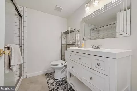 711 Washington Pl #11, Chesterbrook, PA 19087 photo 18