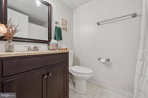 711 Washington Pl #11, Chesterbrook, PA 19087 photo 12