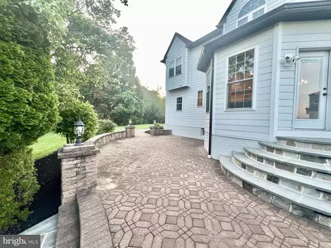 Exterior - 8 Corbin Dr, Exton, PA 19341 photo 11 of 12