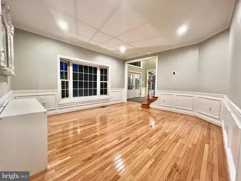 Living - 8 Corbin Dr, Exton, PA 19341 photo 7 of 13