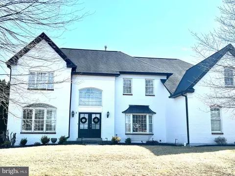 Exterior - 8 Corbin Dr, Exton, PA 19341 photo 5 of 12