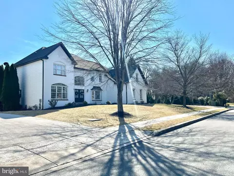 Exterior - 8 Corbin Dr, Exton, PA 19341 photo 6 of 12