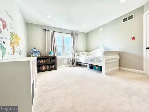 Bedroom - 8 Corbin Dr, Exton, PA 19341 photo 12 of 16