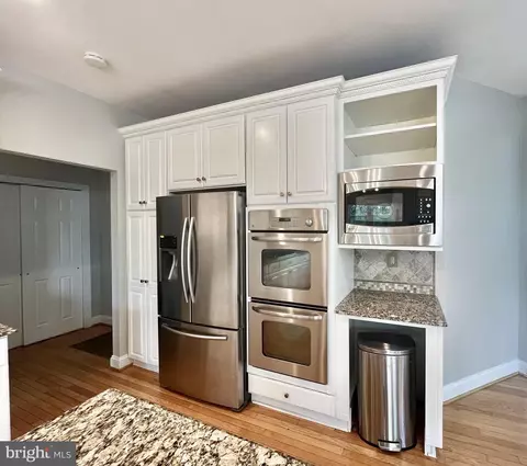 Kitchen - 8 Corbin Dr, Exton, PA 19341 photo 4 of 6