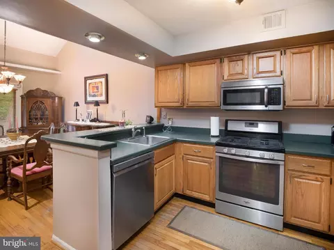 7 Sturbridge Ln, Chesterbrook, PA 19087 photo 20