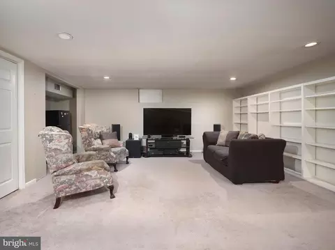7 Sturbridge Ln, Chesterbrook, PA 19087 photo 30