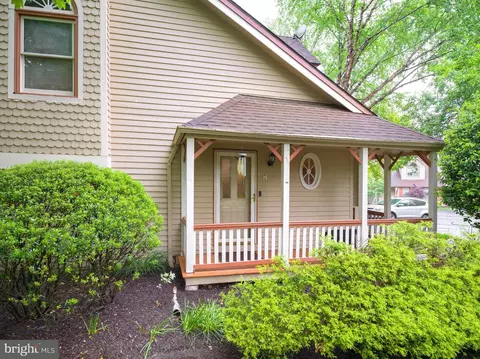 7 Sturbridge Ln, Chesterbrook, PA 19087 photo 3