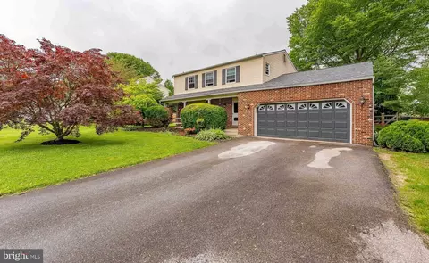 48 Carlson Way, Downingtown, PA 19335