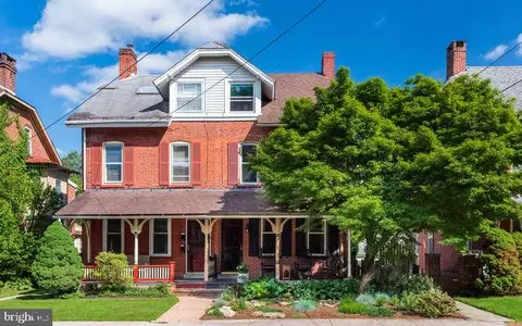 362 Washington Ave, Downingtown, PA 19335