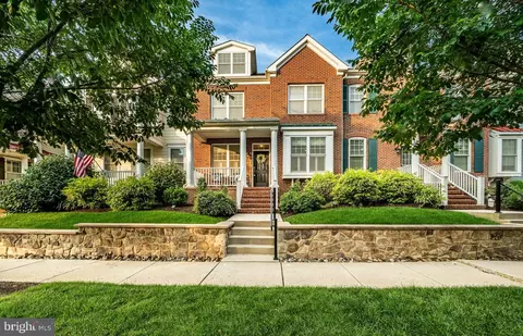 141 Spring Oak Dr, Malvern, PA 19355
