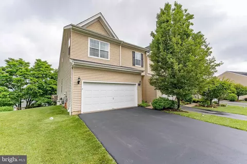 120 Pinkerton Rd, Coatesville, PA 19320