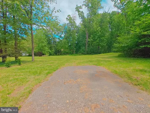 152 Icedale Rd, Honey Brook, PA 19344