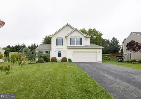316 Flagstone Cir, Coatesville, PA 19320