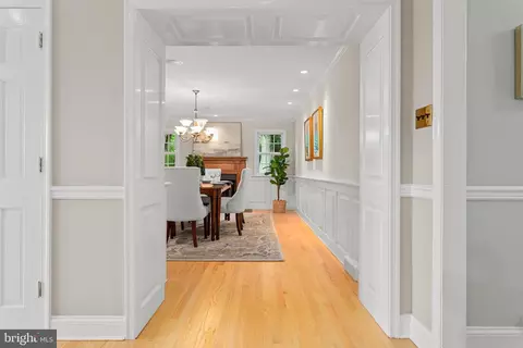 Entry Way - 240 Church Rd, Devon, PA 19333 photo 4 of 5