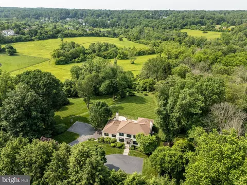 View/Area - 240 Church Rd, Devon, PA 19333 photo 6 of 6