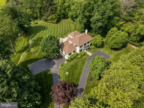 View/Area - 240 Church Rd, Devon, PA 19333 photo 1 of 6