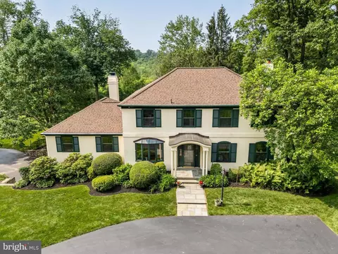 Exterior - 240 Church Rd, Devon, PA 19333 photo 2 of 9
