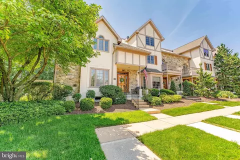 210 Cambridge Chase Chase, Exton, PA 19341