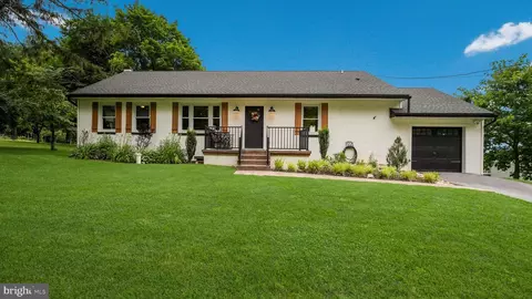 3105 E Kings Hwy, Coatesville, PA 19320