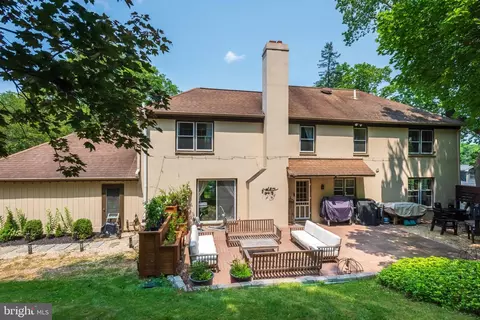 Exterior - 654 Limehouse Rd, Wayne, PA 19087 photo 8 of 8