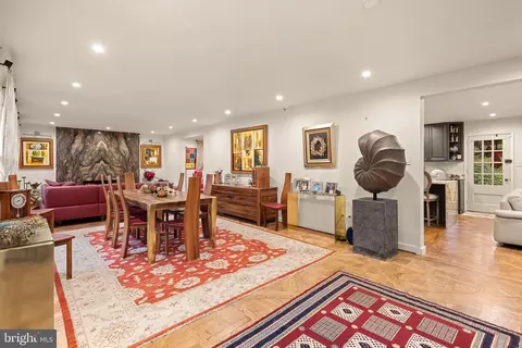 Dining - 654 Limehouse Rd, Wayne, PA 19087 photo 2 of 3