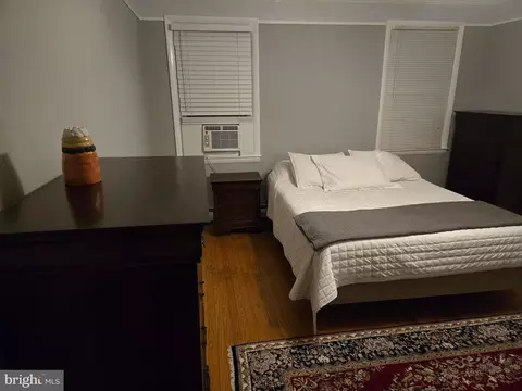 Bedroom - 1086 Townsend Cir, Wayne, PA 19087 photo 7 of 13