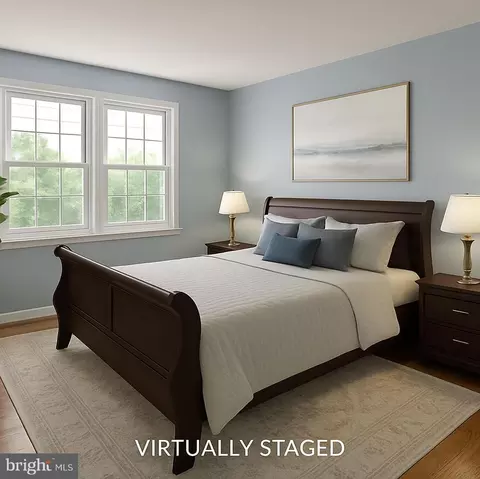 Bedroom - 1086 Townsend Cir, Wayne, PA 19087 photo 4 of 13