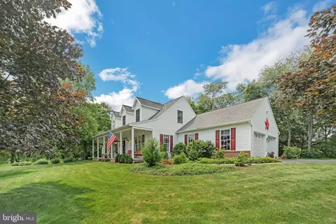 580 Buchanon Rd, Honey Brook, PA 19344