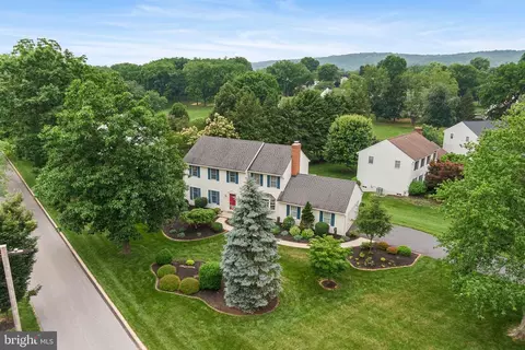 1510 Brandywine Ln, Chesterbrook, PA 19087 photo 2