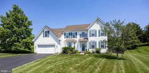408 Country Edge Cir, Downingtown, PA 19335