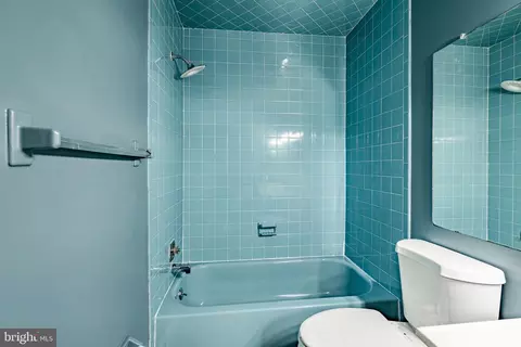 Bath - 30 Scott Ct, Chesterbrook, PA 19087 photo 5 of 5