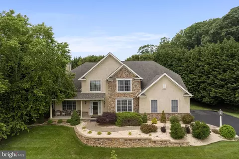 2 Windsor Ct, Landenberg, PA 19350