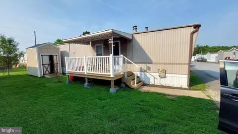 836 Buttonwood Ave, Spring City, PA 19475