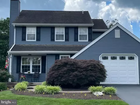 1130 Delaware Ln, Downingtown, PA 19335