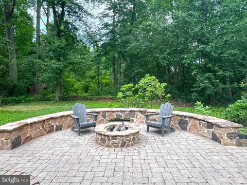 832 Meadowview Rd, Kennett Square, PA 19348