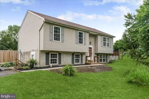 3189 Horseshoe Pike, Honey Brook, PA 19344