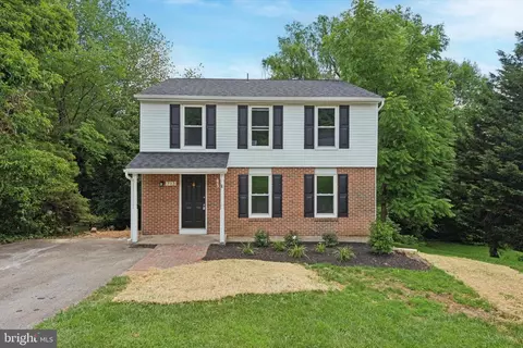 713 Suzanne Dr, Coatesville, PA 19320
